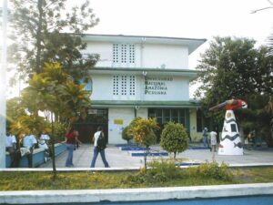Iquitos: Alumnos de la UNAP protestan por reprogramación del inicio de clases