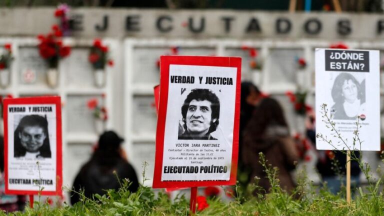 Siete exmilitares chilenos condenados por el asesinato del cantautor Víctor Jara
