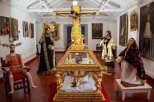 Semana Santa en Cusco: Imágenes del Señor de Los Temblores y del Santo Sepulcro volvieron a sus iglesias tras proceso de restauración integral