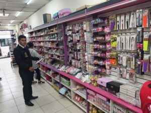 Cusco: Detectan venta cosméticos sin registro sanitario y de procedencia desconocida.