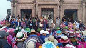 Cusco: Denuncian irregularidades en juicio contra defensores ambientales de la comunidad Urinsaya