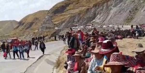 Protesta contra minera Las Bambas en Chumbivilcas: Comuneros de Hatun Ccollana exigen remediación ambiental