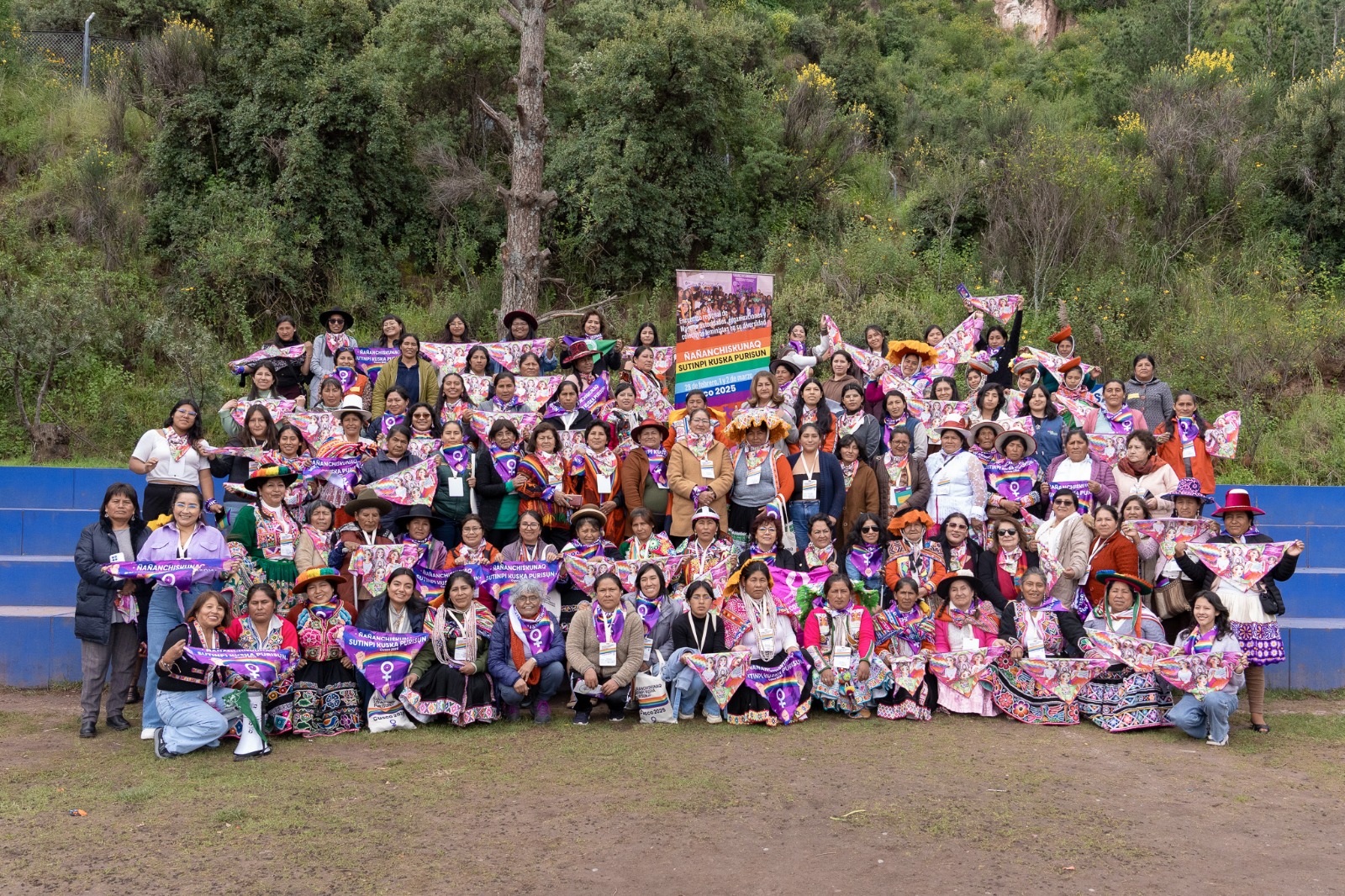 Encuentro Regional de Mujeres en Cusco: denuncian retrocesos en derechos y exigen acción política.