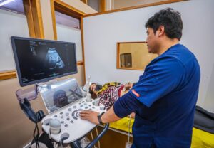 Universidad Andina del Cusco fortalece la salud y la formación profesional con convenio estratégico con Essalud