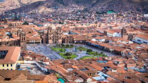 ¡Orgullo andino! Nuna Raymi destaca con su innovador liderazgo empresarial en Cusco durante importante foro regional