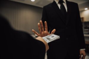 El 90% de peruanos creen que la transparencia en proyectos de inversión ayuda a prevenir la corrupción 