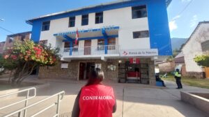 ontraloría detectó que municipalidad de Paruro entregó alimentos con registro sanitario vencido